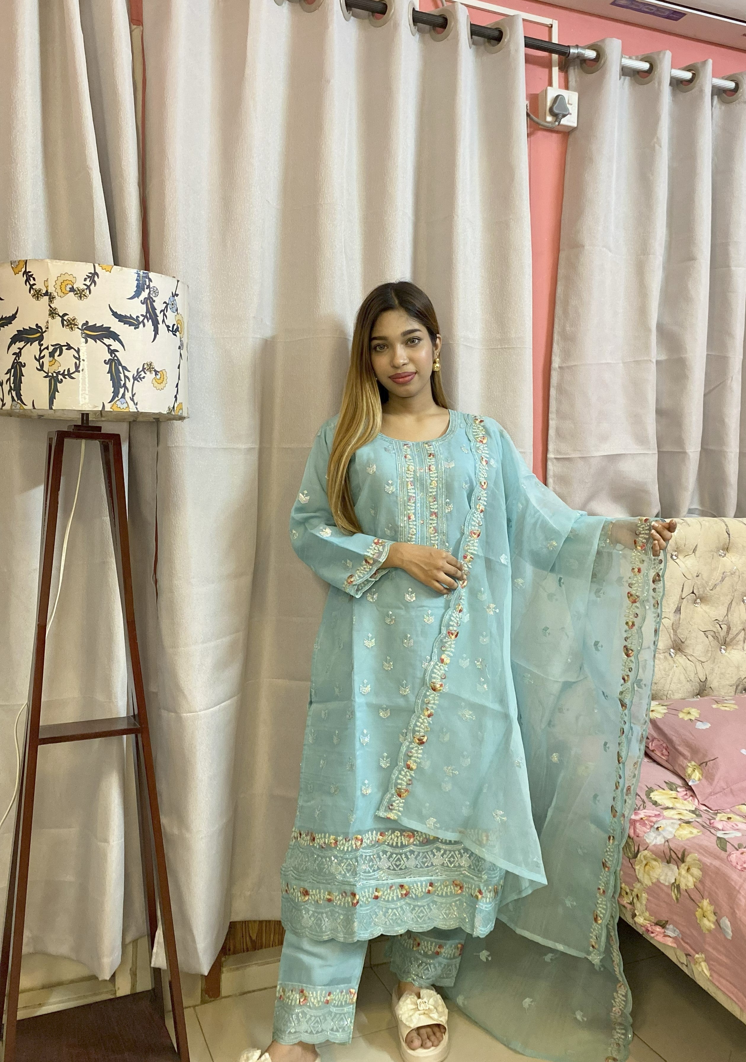 Pakistani Ready Three Pieces